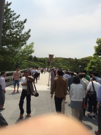 伊勢神宮の入り口　宮川を渡る橋の手前
